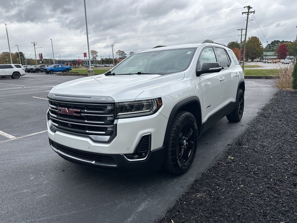 2023 GMC Acadia AT4