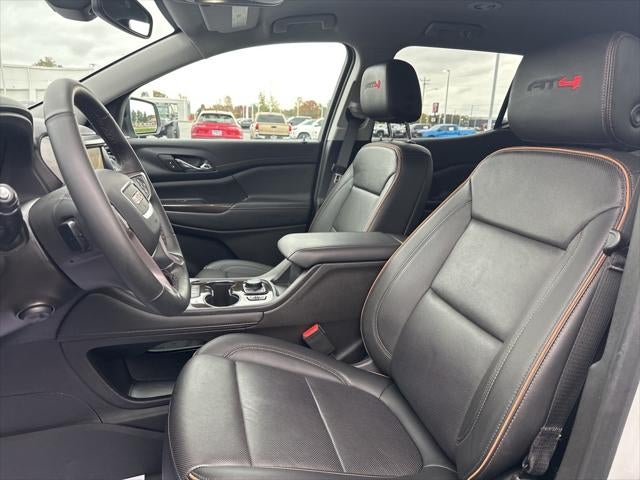 2023 GMC Acadia AT4