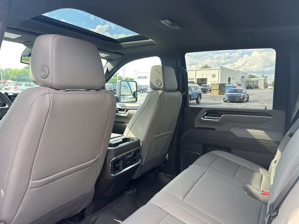 2026 GMC Sierra 2500HD SLT