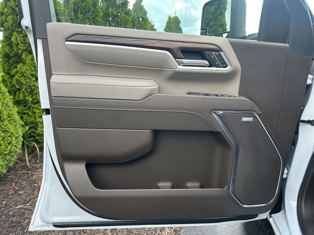 2026 GMC Sierra 2500HD SLT