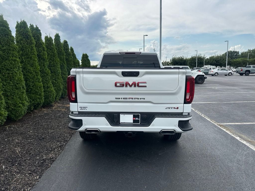 2022 GMC Sierra 1500 AT4
