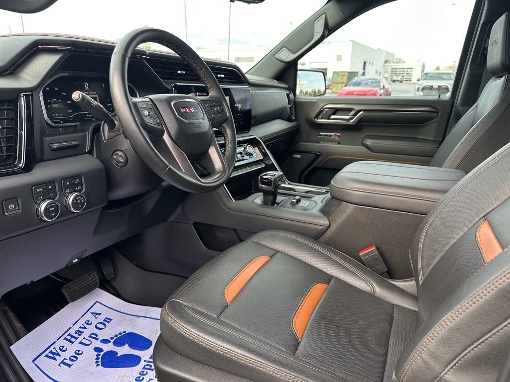 2023 GMC Sierra 1500 AT4