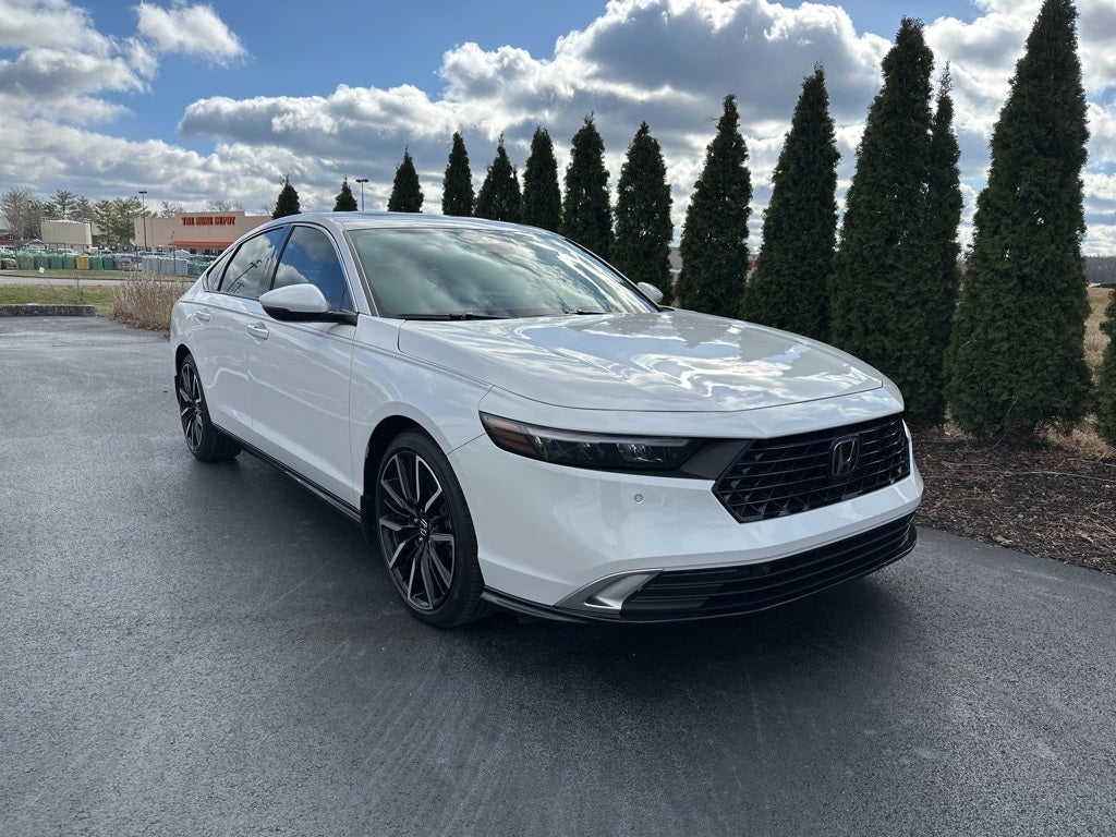 2025 Honda Accord Hybrid Touring