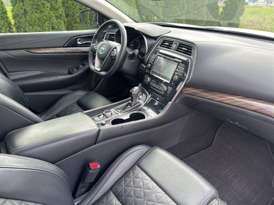 2017 Nissan Maxima Platinum