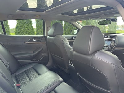 2017 Nissan Maxima Platinum