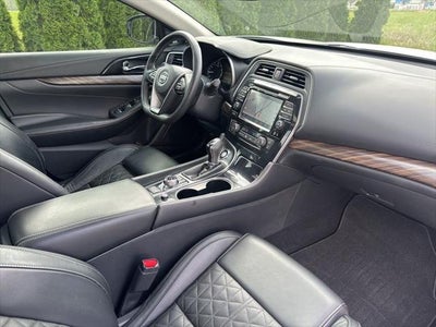 2017 Nissan Maxima Platinum