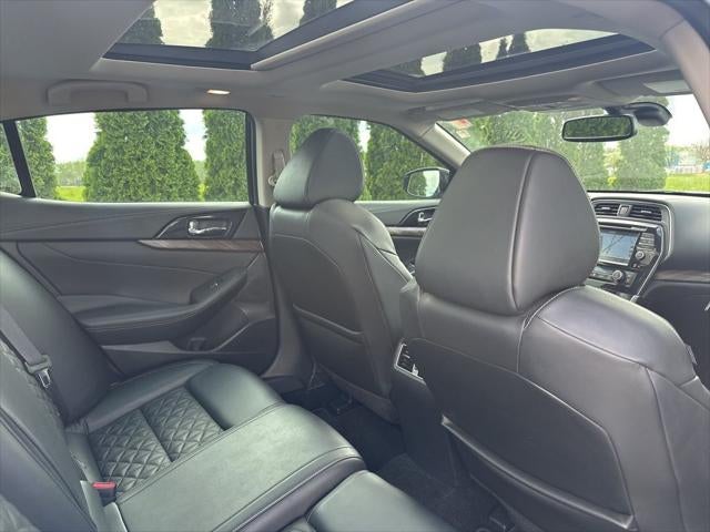 2017 Nissan Maxima Platinum