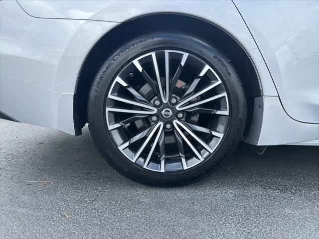 2017 Nissan Maxima Platinum