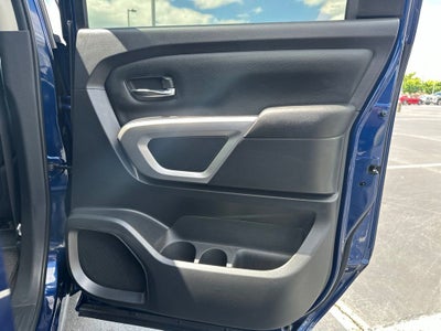 2024 Nissan Titan SV