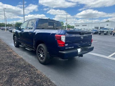 2024 Nissan Titan SV