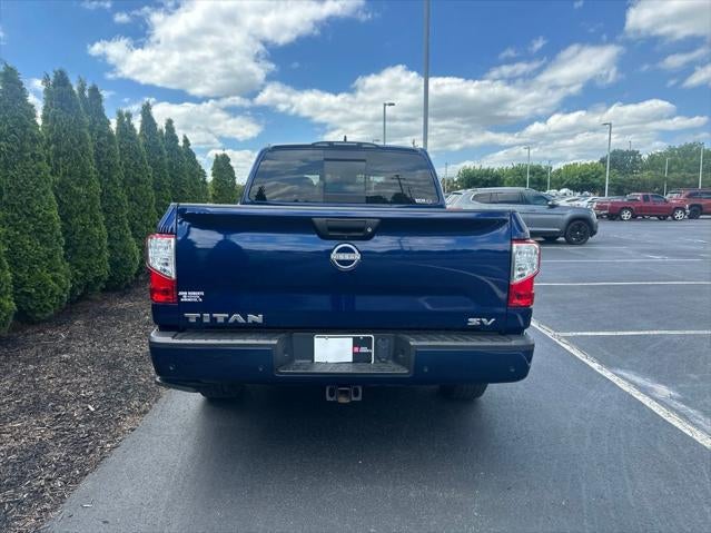 2024 Nissan Titan SV