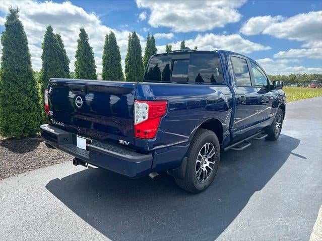 2024 Nissan Titan SV