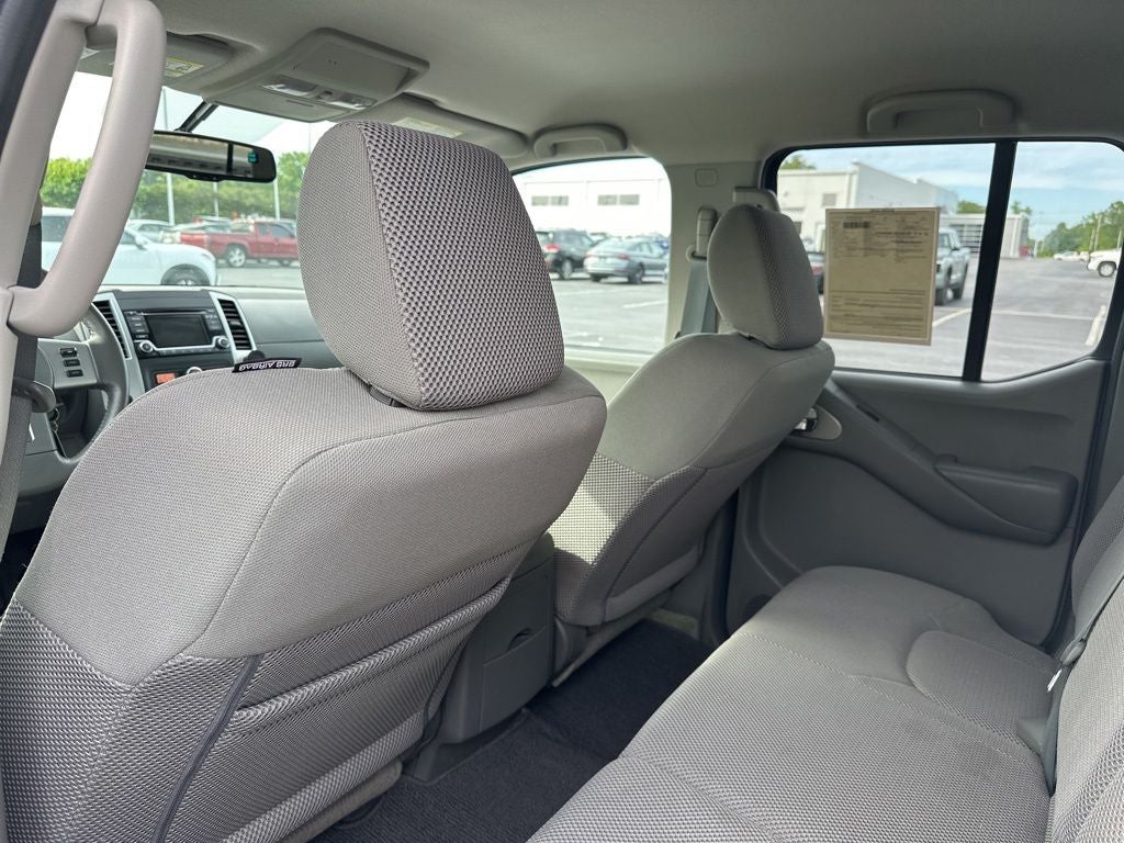 2016 Nissan Frontier SV