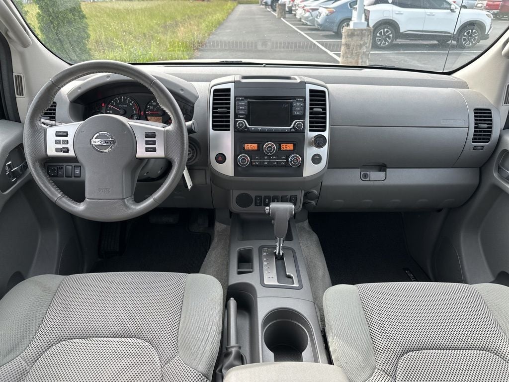 2016 Nissan Frontier SV