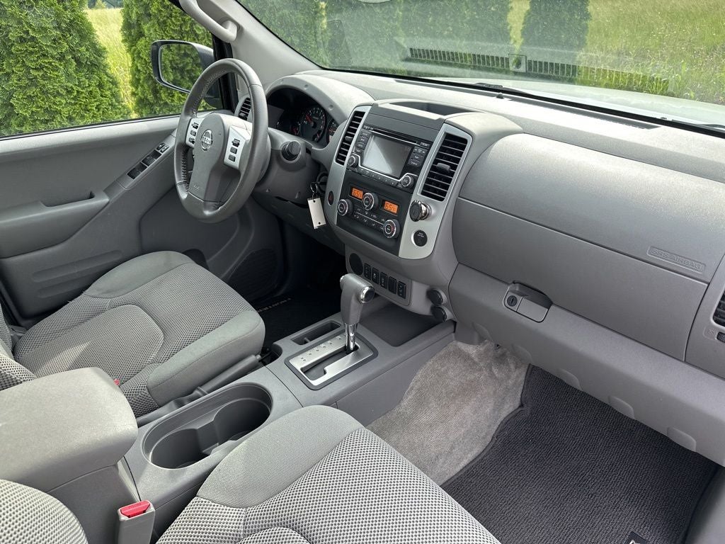 2016 Nissan Frontier SV