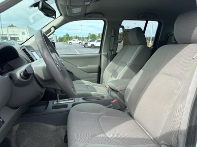 2016 Nissan Frontier SV