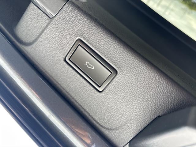 2021 Volkswagen Atlas 3.6L V6 SEL Premium R-Line