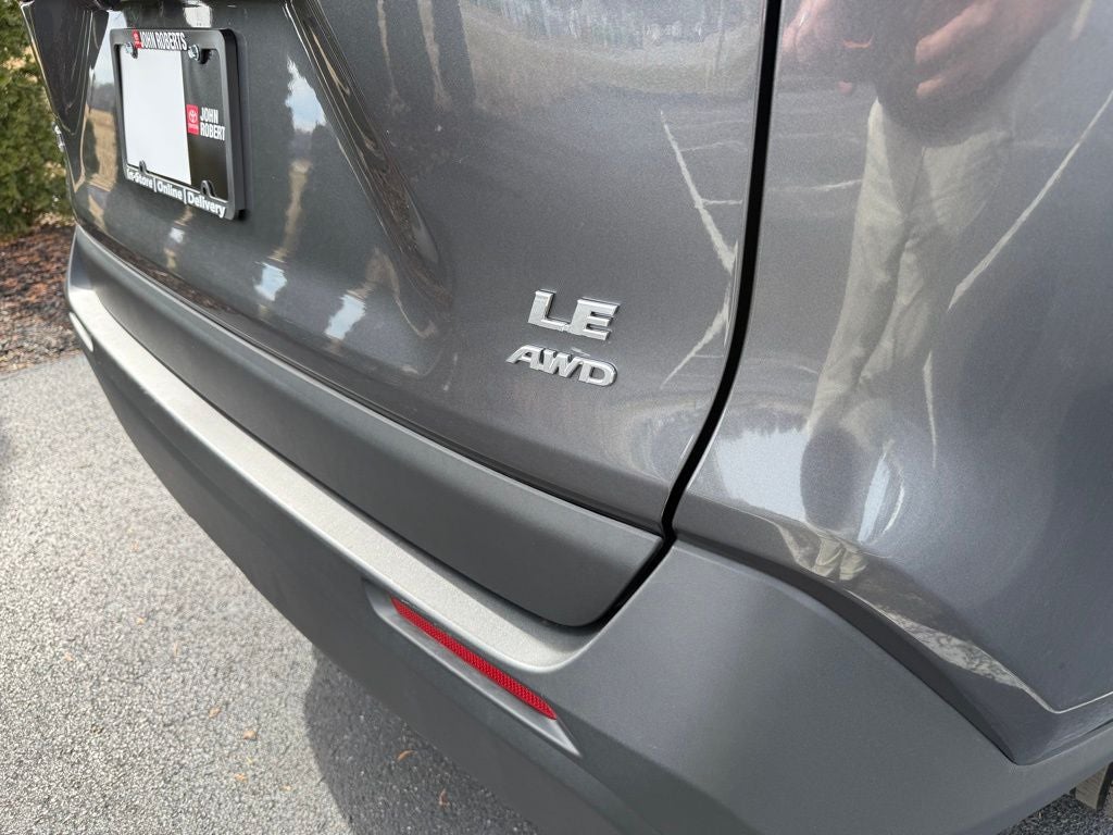 2025 Toyota RAV4 LE