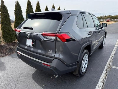 2025 Toyota RAV4 LE