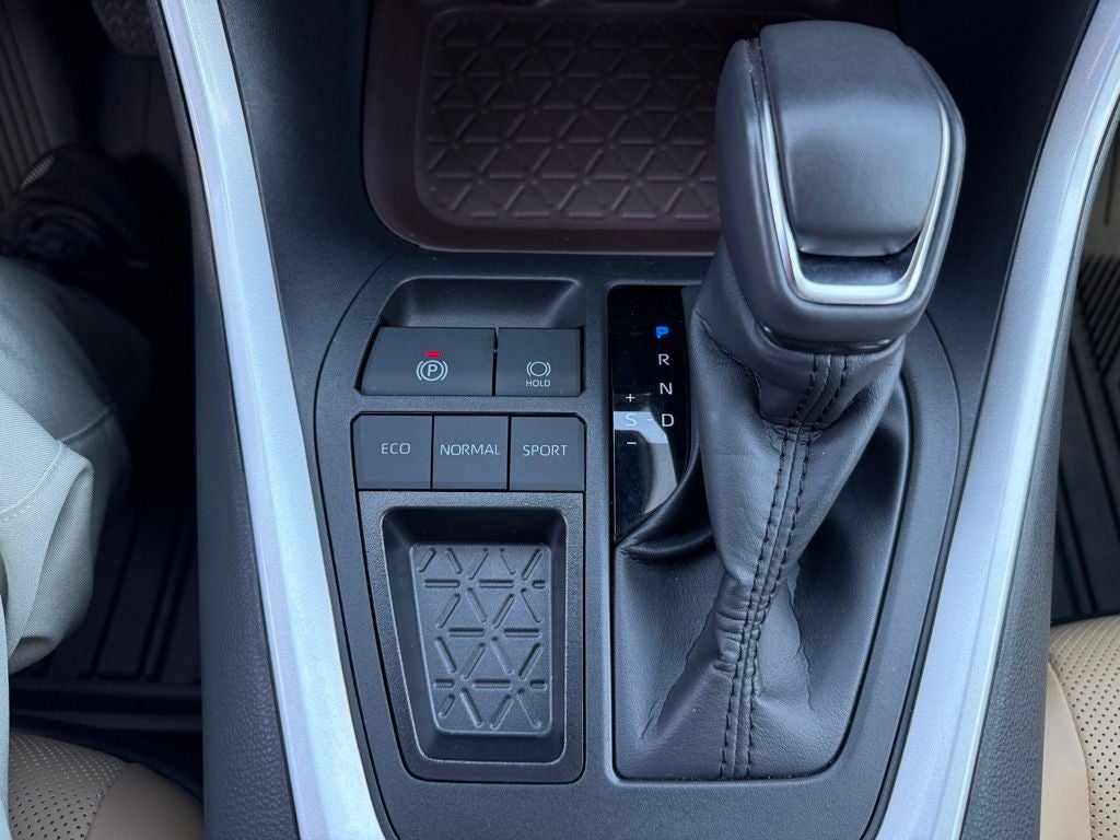 2024 Toyota RAV4 Limited