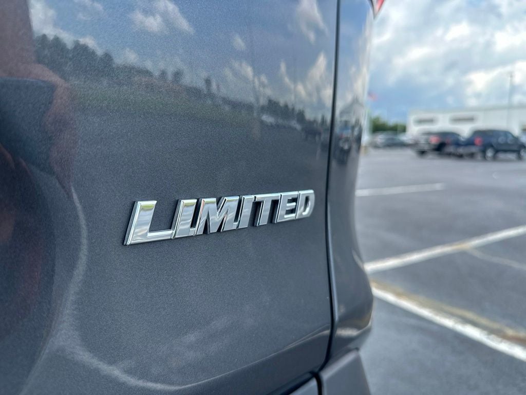 2025 Toyota RAV4 Limited