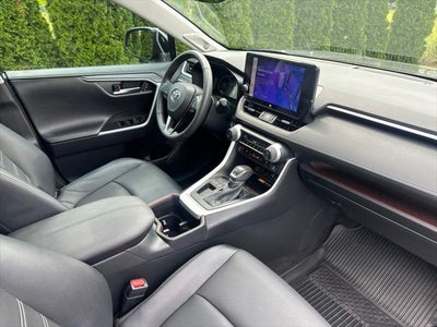 2025 Toyota RAV4 Limited