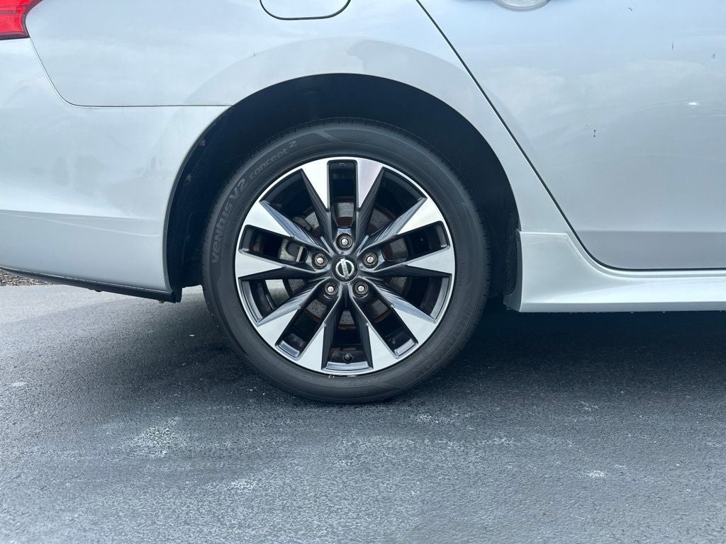 2017 Nissan Sentra SR