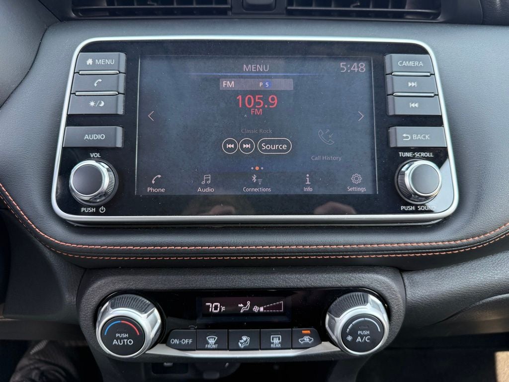 2020 Nissan Kicks SR