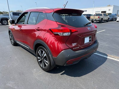2020 Nissan Kicks SR