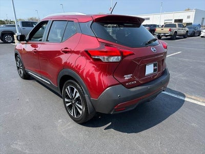 2020 Nissan Kicks SR
