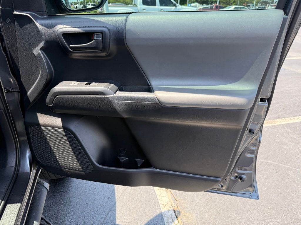 2021 Toyota Tacoma SR V6