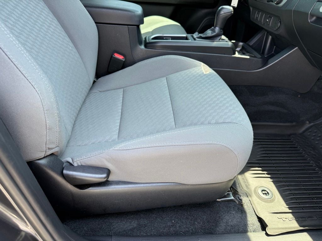 2021 Toyota Tacoma SR V6