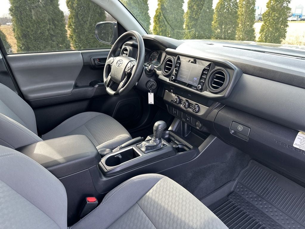 2022 Toyota Tacoma SR