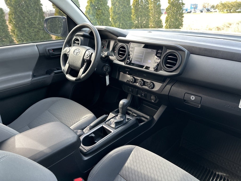 2022 Toyota Tacoma SR