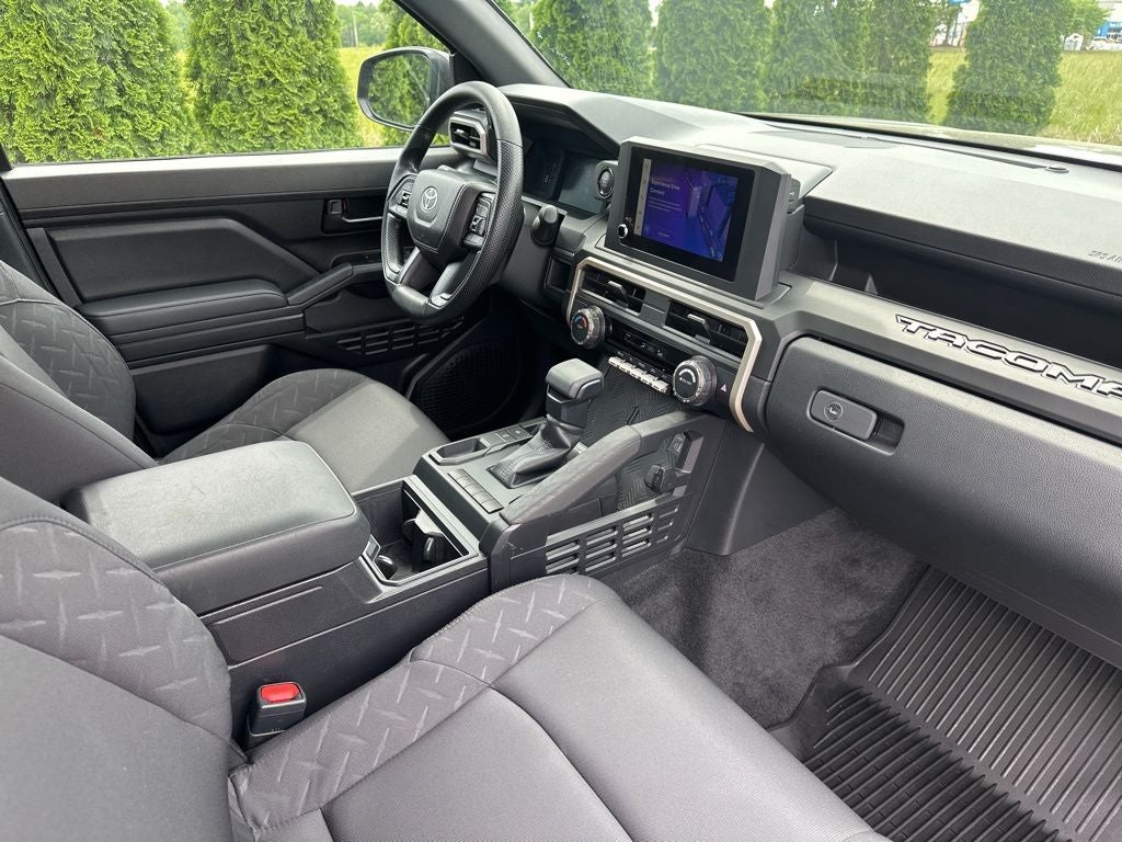2025 Toyota Tacoma SR