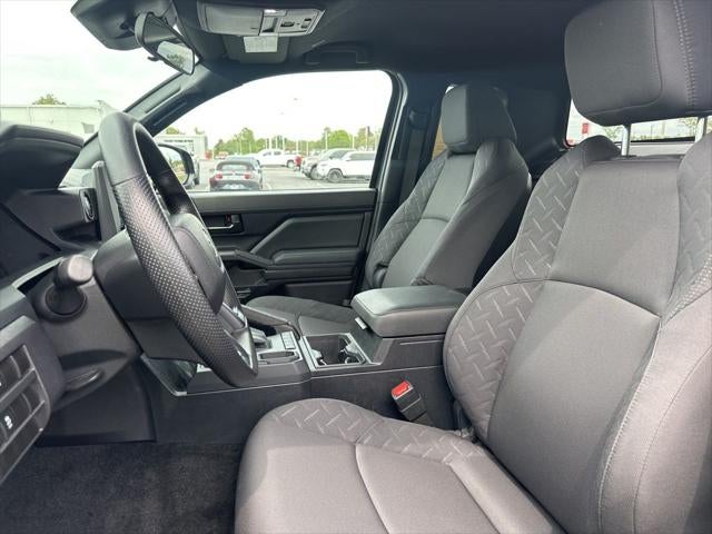 2025 Toyota Tacoma SR