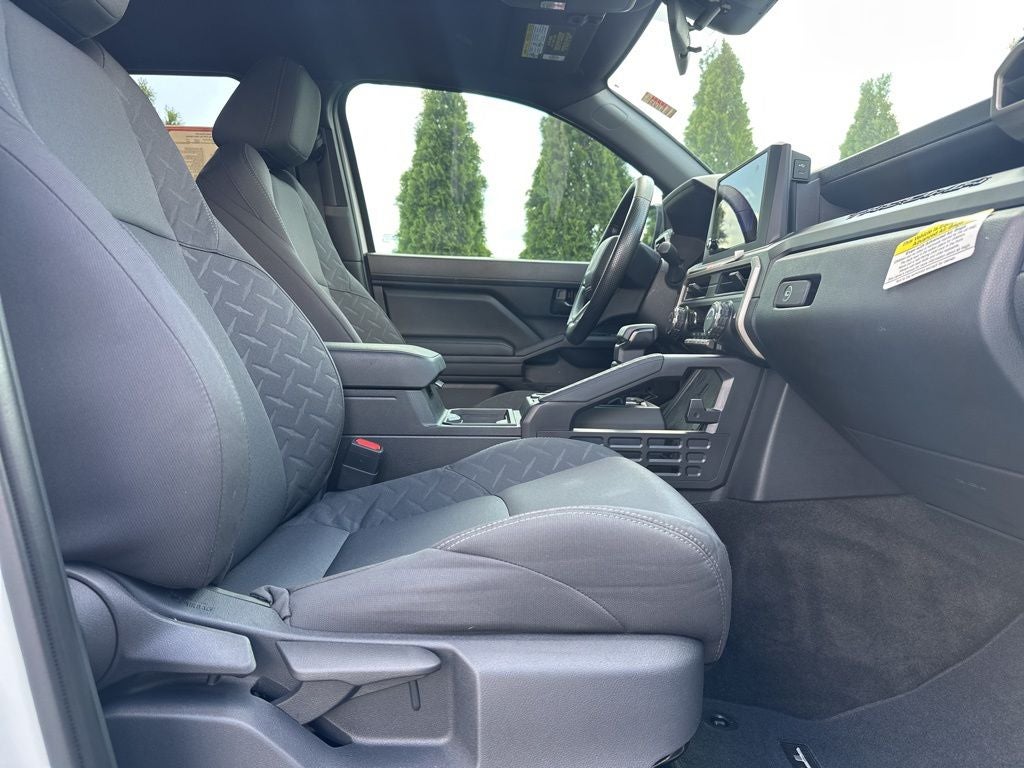 2025 Toyota Tacoma SR