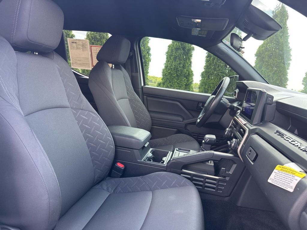 2025 Toyota Tacoma SR