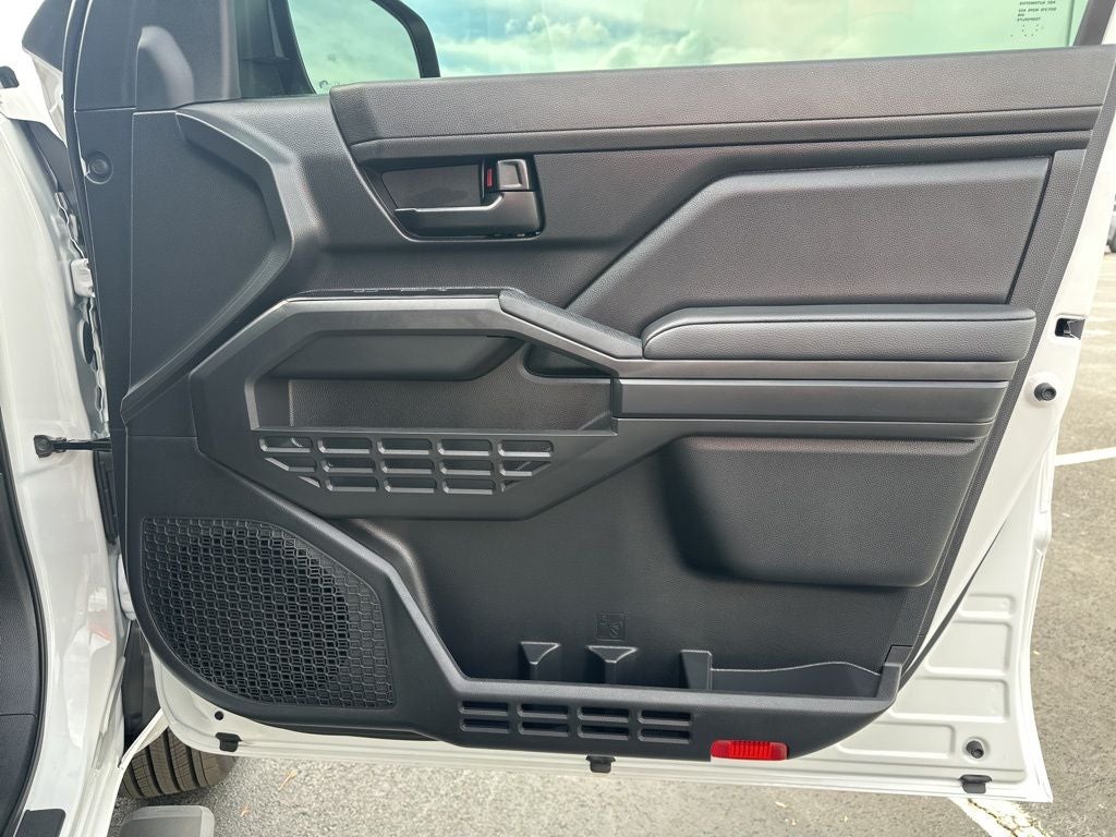 2025 Toyota Tacoma SR