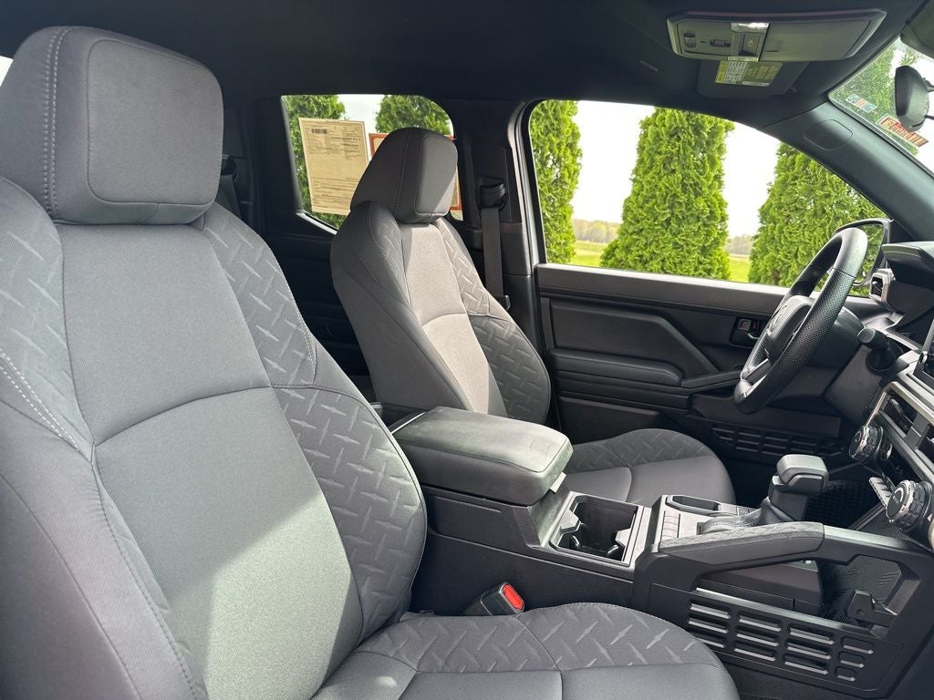 2025 Toyota Tacoma SR