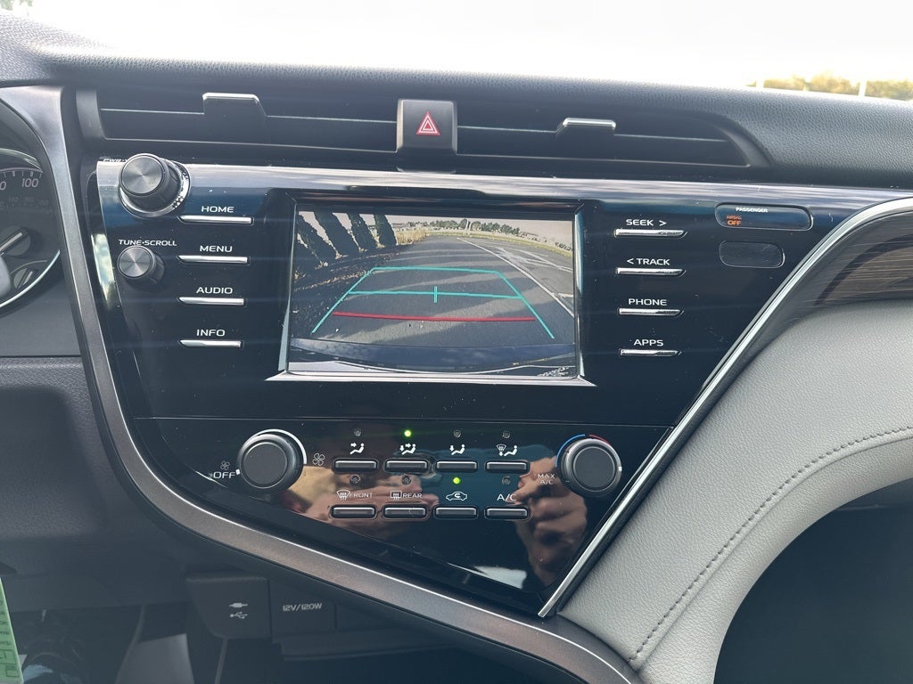 2018 Toyota Camry LE