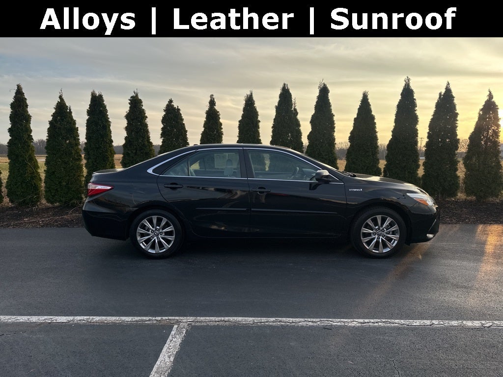 2017 Toyota Camry Hybrid XLE