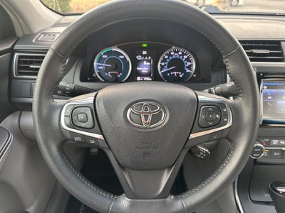 2017 Toyota Camry Hybrid XLE