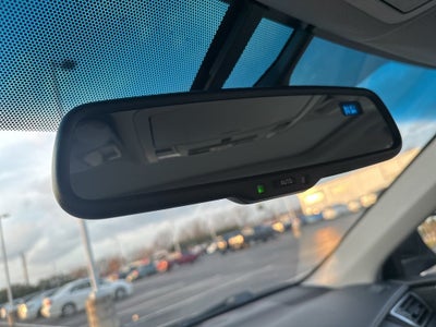 2017 Toyota Camry Hybrid XLE