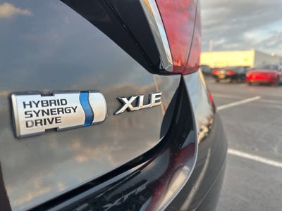 2017 Toyota Camry Hybrid XLE