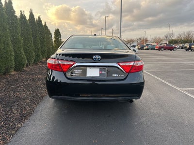 2017 Toyota Camry Hybrid XLE