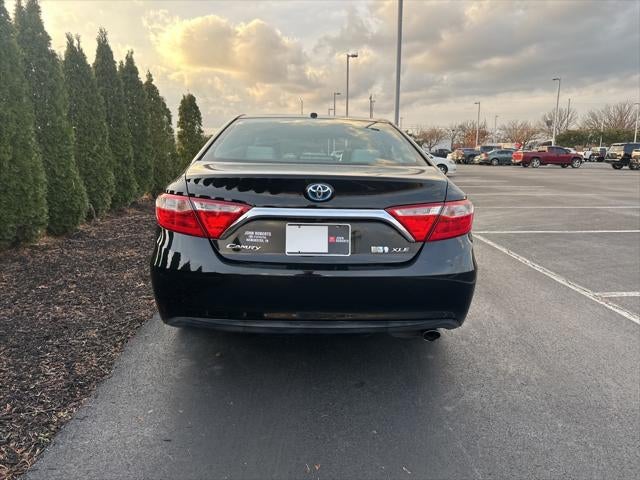 2017 Toyota Camry Hybrid XLE