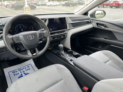 2025 Toyota Camry LE