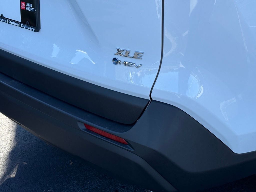 2025 Toyota RAV4 Hybrid XLE