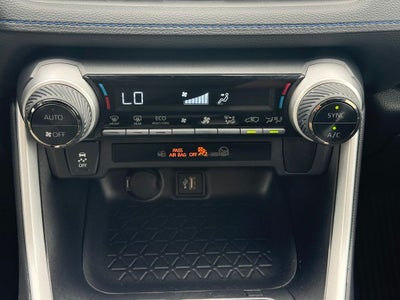 2025 Toyota RAV4 Hybrid SE